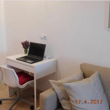 Ljuta Naranca *