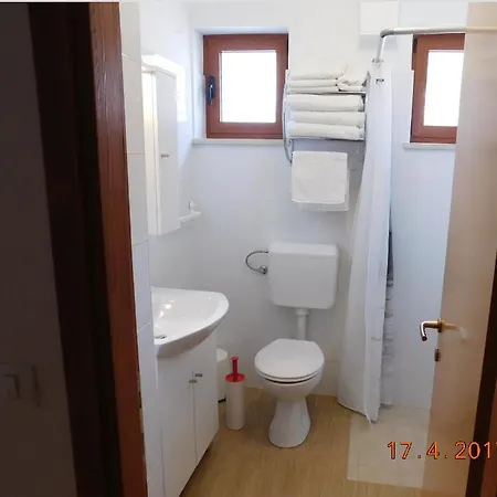 Ljuta Naranca Lejlighed *